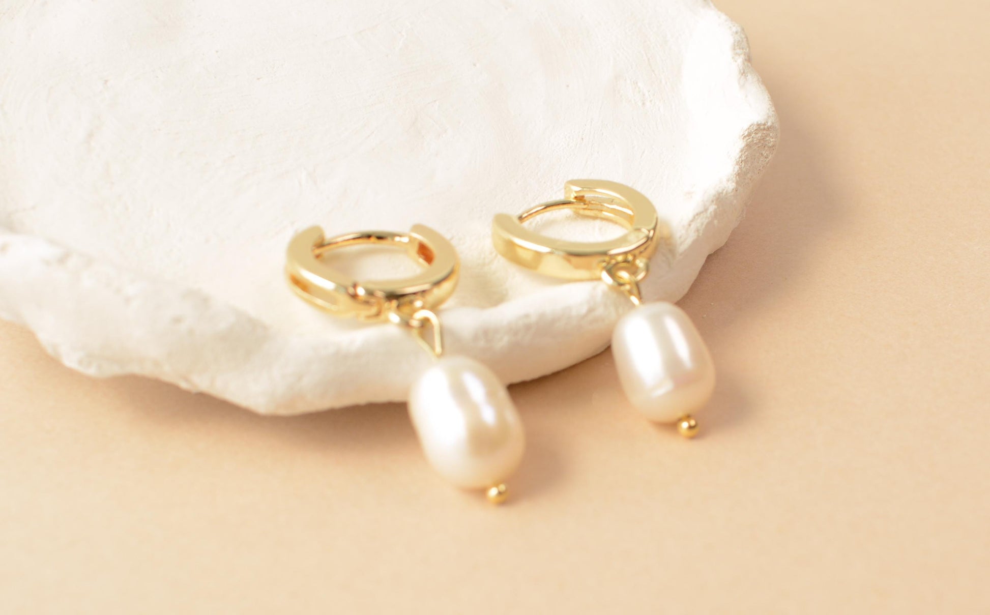 Pearl Drop Earring Small Hoop Pearl Real Gold Dainty Earring Simple Pearl Earring Bridesmaid Gift Pearl Bridal Earring