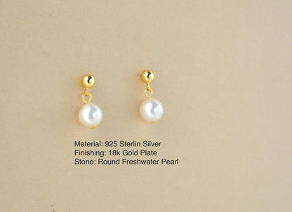 Dainty Pearl Earring Gold Stud Pearl Earring Drop Pearl Earring Minimalist Pearl Earring Gift for Mother Gift for Bridesmaid Bridal Earring